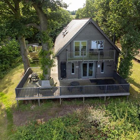 Ilodge Ultra Louth  Exterior photo