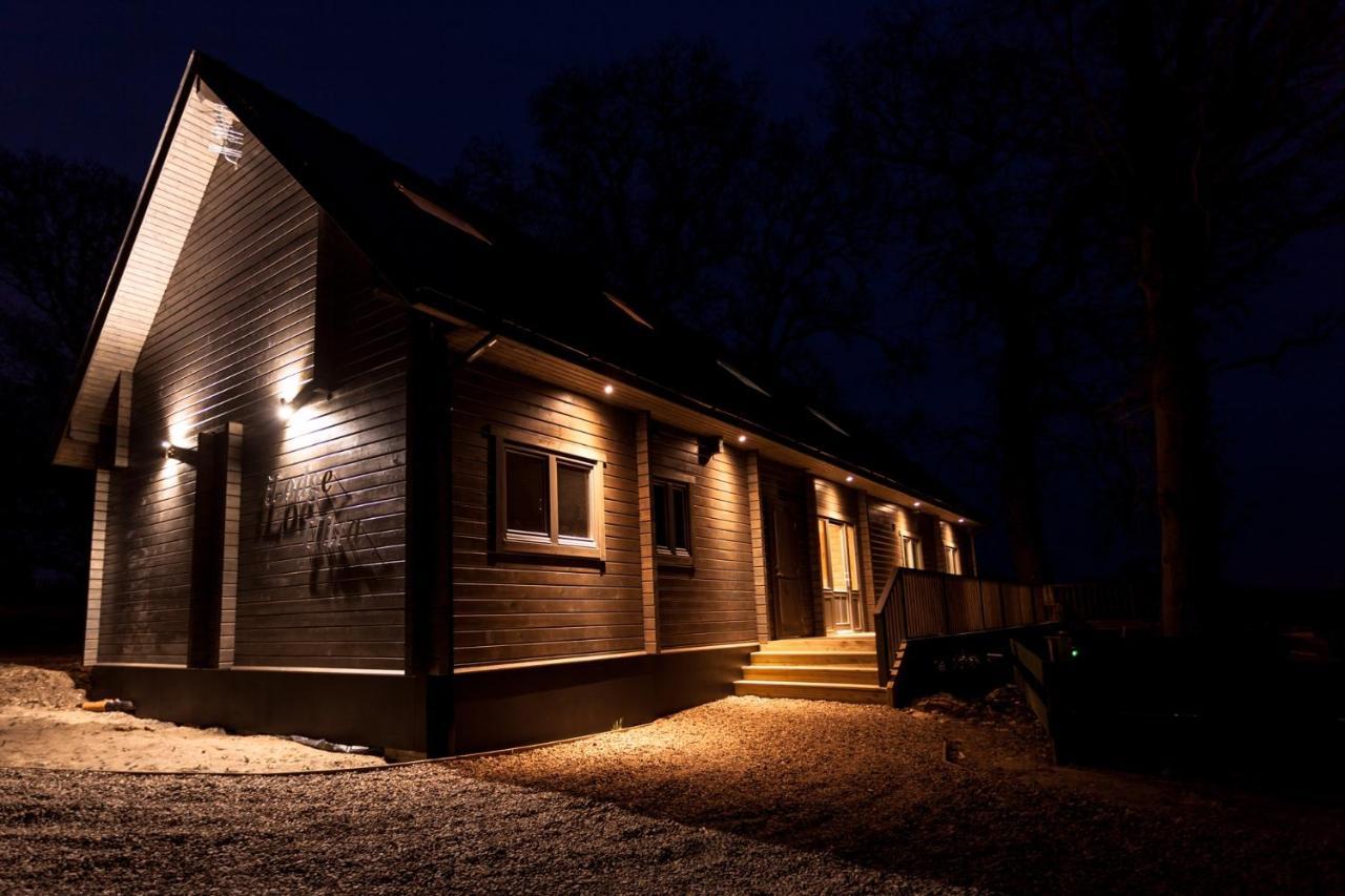 Ilodge Ultra Louth  Exterior photo