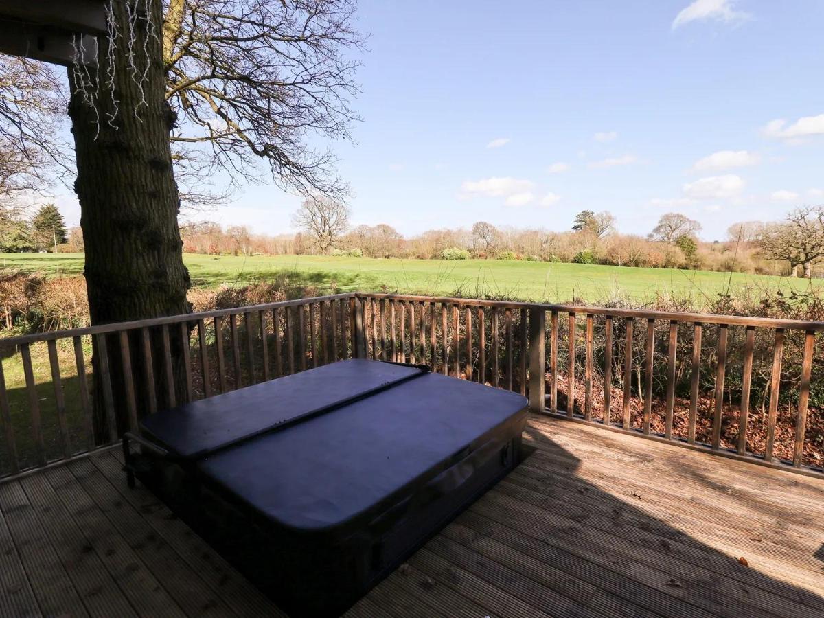 Ilodge Ultra Louth  Exterior photo